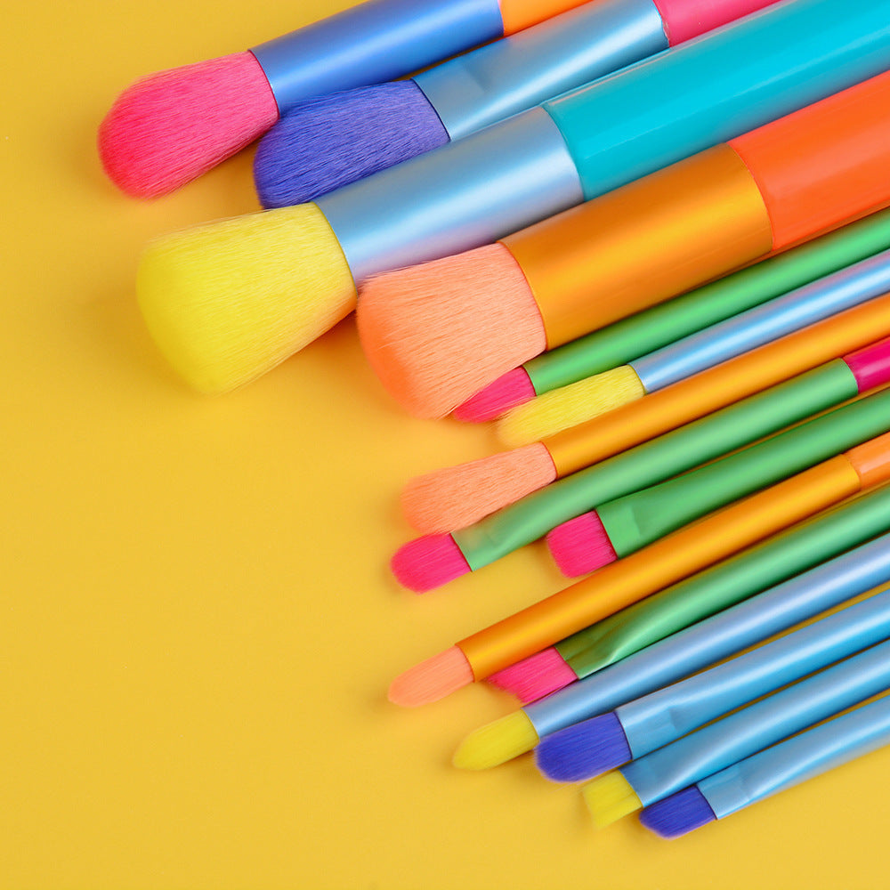 SG's 15 pcs Rainbow Makeup Brush Set