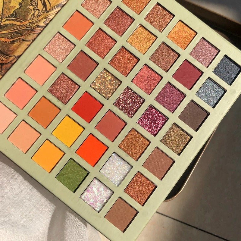 42 color Jungle Girl Eyeshadow Palette