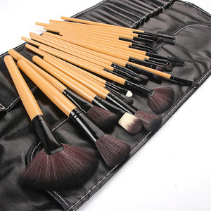 SG's Wooden 24 pcs Pro Makeup Brush Set