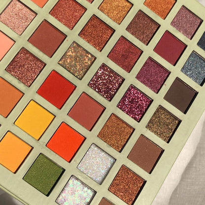 42 color Jungle Girl Eyeshadow Palette