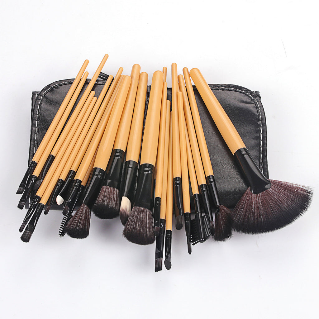 SG's Wooden 24 pcs Pro Makeup Brush Set